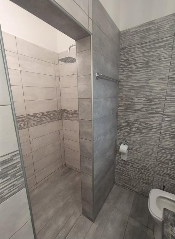 Αlexandros Apartment Vóci Kültér fotó