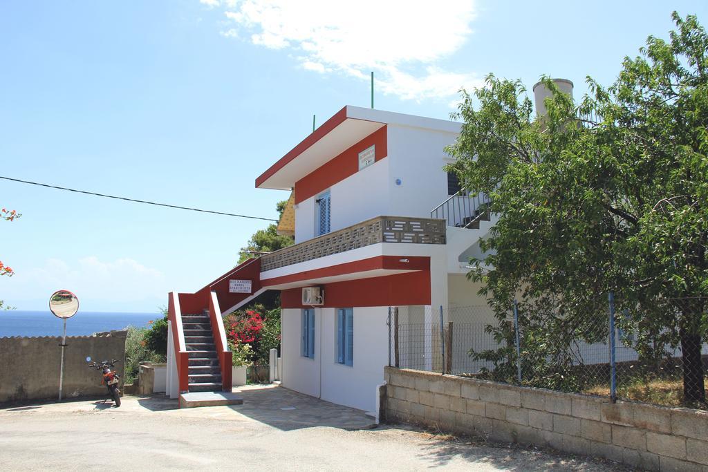 Αlexandros Apartment Vóci Kültér fotó