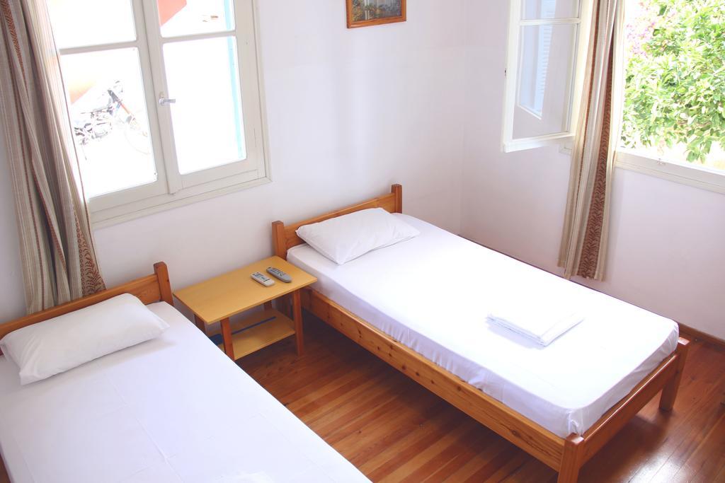 Αlexandros Apartment Vóci Kültér fotó